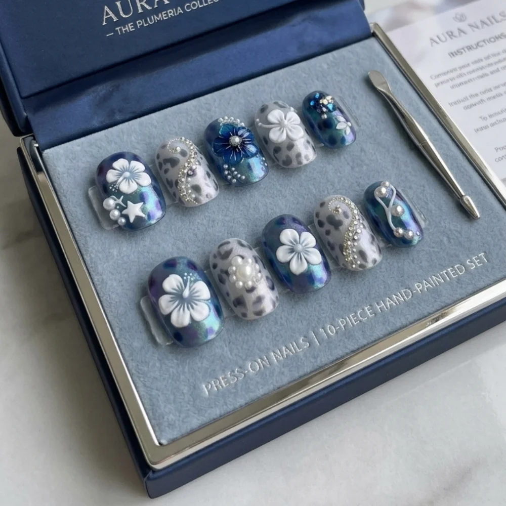 press on nails, custom press on nails, fake nails, Nails Art, stained glass nails, gold press on nails, 3d press on nails, luxury press on nails, handmade press on nails