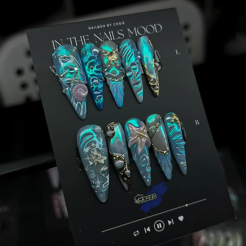 press on nails, custom press on nails, fake nails, Nails Art, stained glass nails, gold press on nails, 3d press on nails, luxury press on nails, handmade press on nails