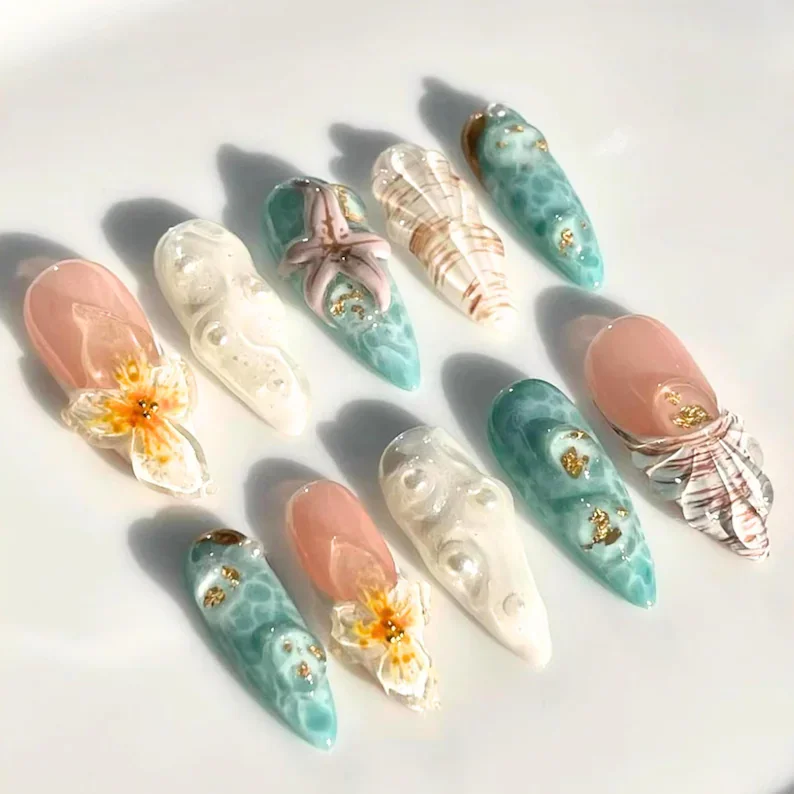 press on nails, custom press on nails, fake nails, Nails Art, stained glass nails, gold press on nails, 3d press on nails, luxury press on nails, handmade press on nails