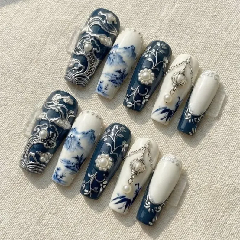 oriental porcelain nails, silver lantern nails, press on nails, custom press on nails, fake nails, Nails Art, stained glass nails, gold press on nails, 3d press on nails, luxury press on nails, handmade press on nails