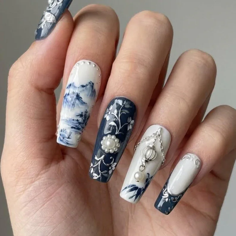 3D press on nails, watercolor nail art, press on nails, custom press on nails, fake nails, Nails Art, stained glass nails, gold press on nails, 3d press on nails, luxury press on nails, handmade press on nails
