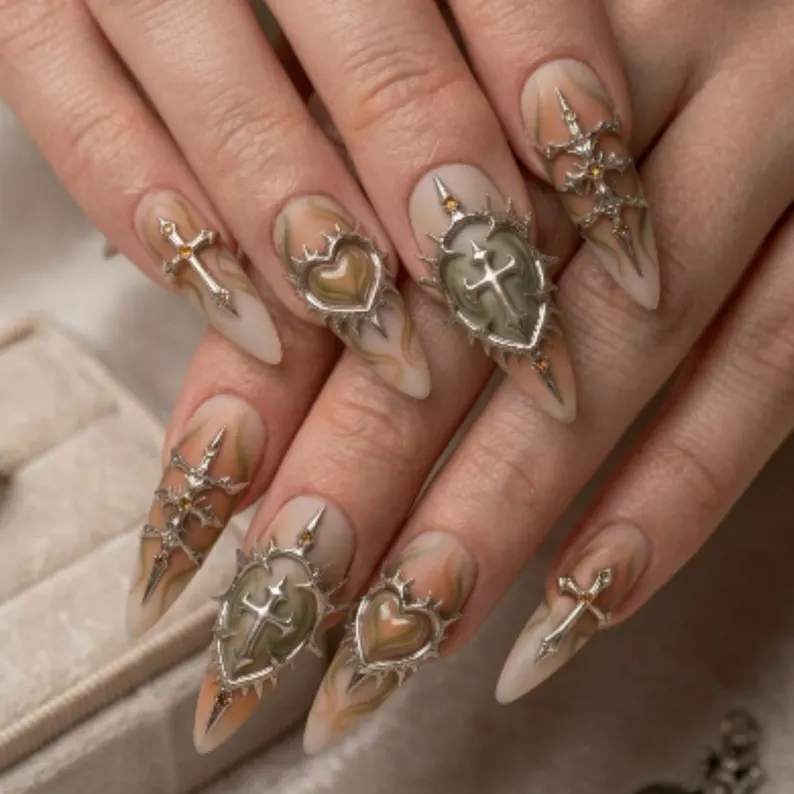 press on nails, custom press on nails, fake nails, Nails Art, stained glass nails, gold press on nails, 3d press on nails, luxury press on nails, handmade press on nails
