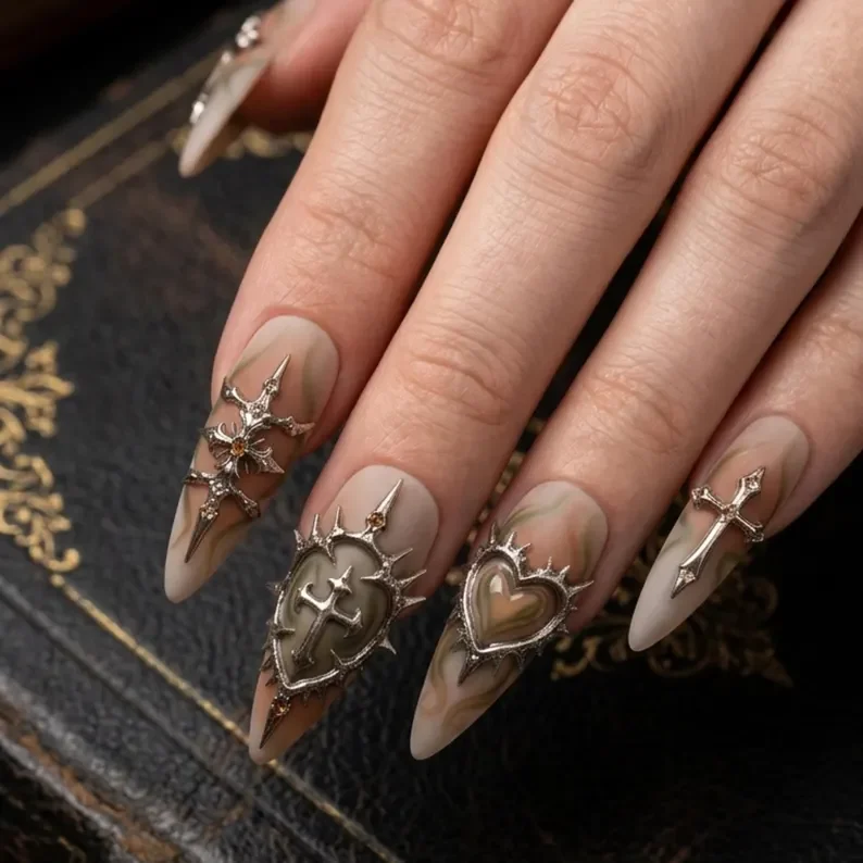 press on nails, custom press on nails, fake nails, Nails Art, stained glass nails, gold press on nails, 3d press on nails, luxury press on nails, handmade press on nails