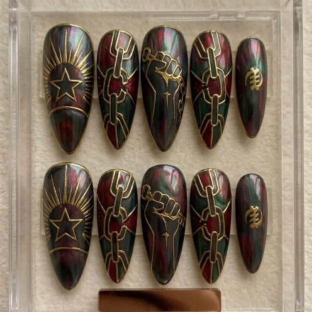 press on nails, custom press on nails, fake nails, Nails Art, stained glass nails, gold press on nails, 3d press on nails, luxury press on nails, handmade press on nails