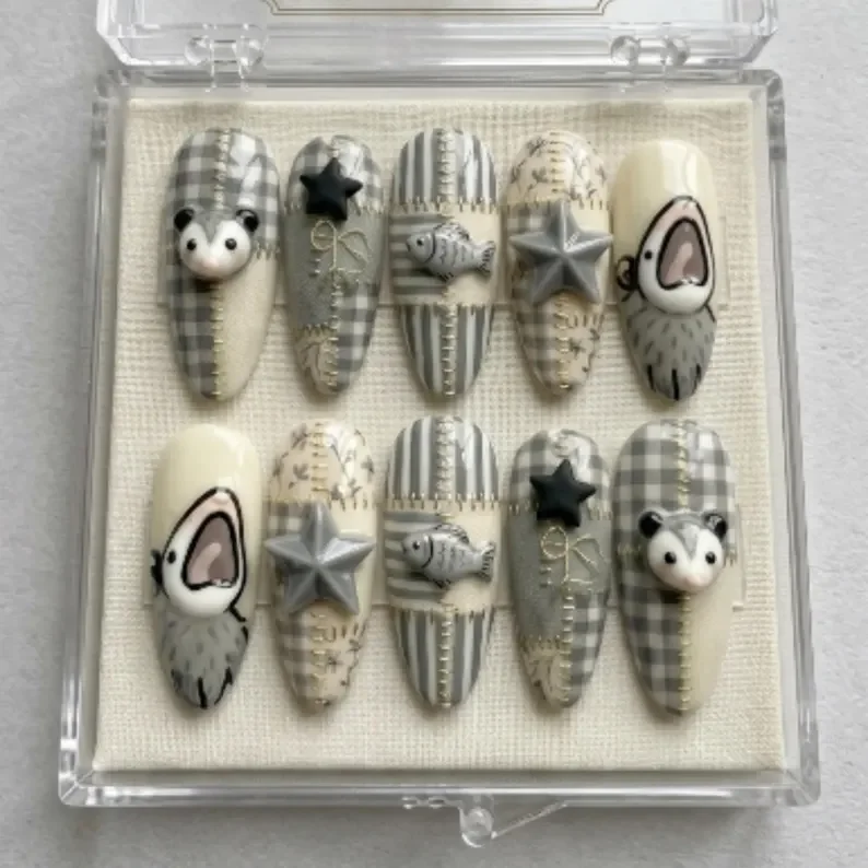 press on nails, 3d opossum nails, custom press on nails, fake nails, Nails Art, stained glass nails, gold press on nails, 3d press on nails, luxury press on nails, handmade press on nails