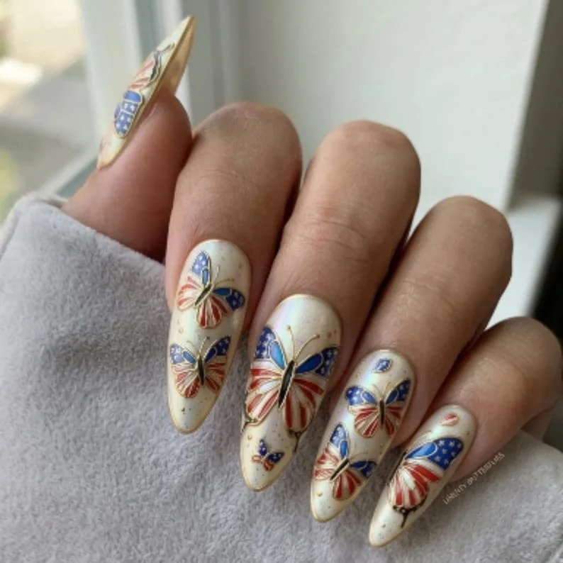 press on nails, custom press on nails, fake nails, Nails Art, stained glass nails, gold press on nails, 3d press on nails, luxury press on nails, handmade press on nails