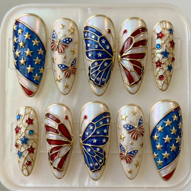 press on nails, custom press on nails, fake nails, Nails Art, stained glass nails, gold press on nails, 3d press on nails, luxury press on nails, handmade press on nails