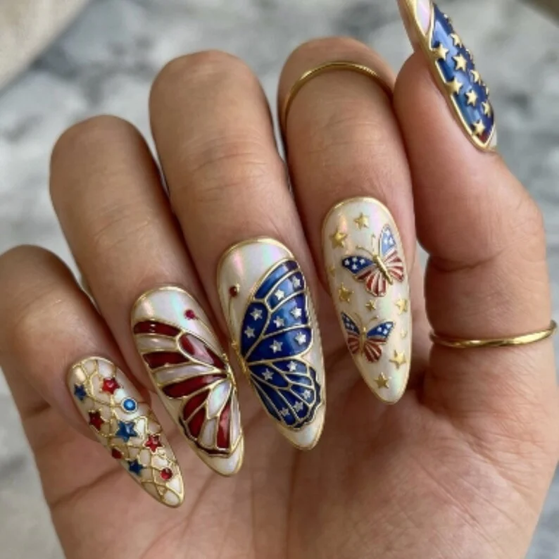 press on nails, custom press on nails, fake nails, Nails Art, stained glass nails, gold press on nails, 3d press on nails, luxury press on nails, handmade press on nails