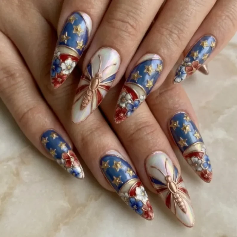 press on nails, custom press on nails, fake nails, Nails Art, stained glass nails, gold press on nails, 3d press on nails, luxury press on nails, handmade press on nails