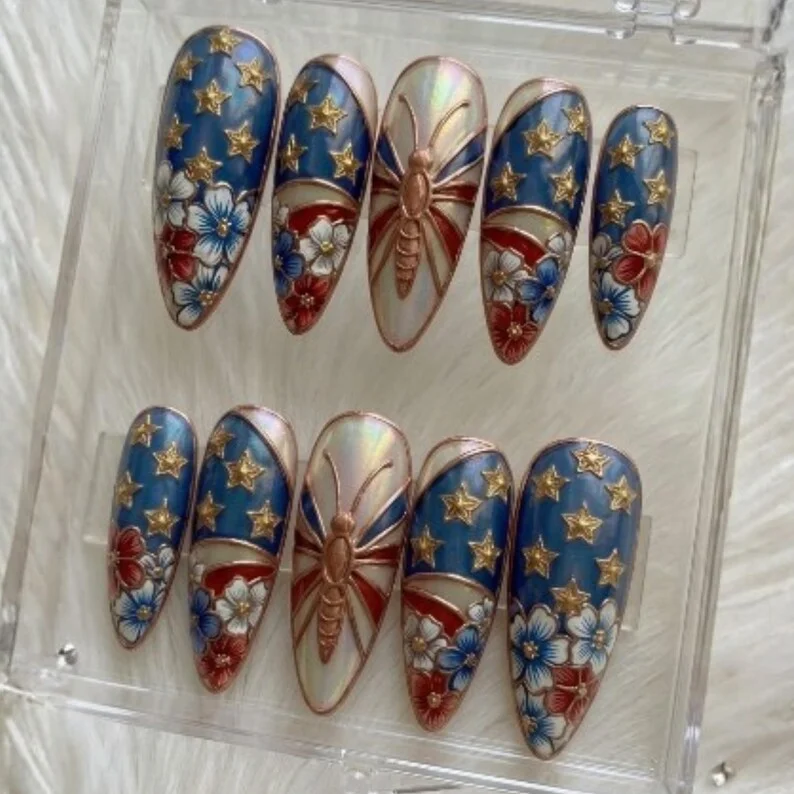 press on nails, custom press on nails, fake nails, Nails Art, stained glass nails, gold press on nails, 3d press on nails, luxury press on nails, handmade press on nails