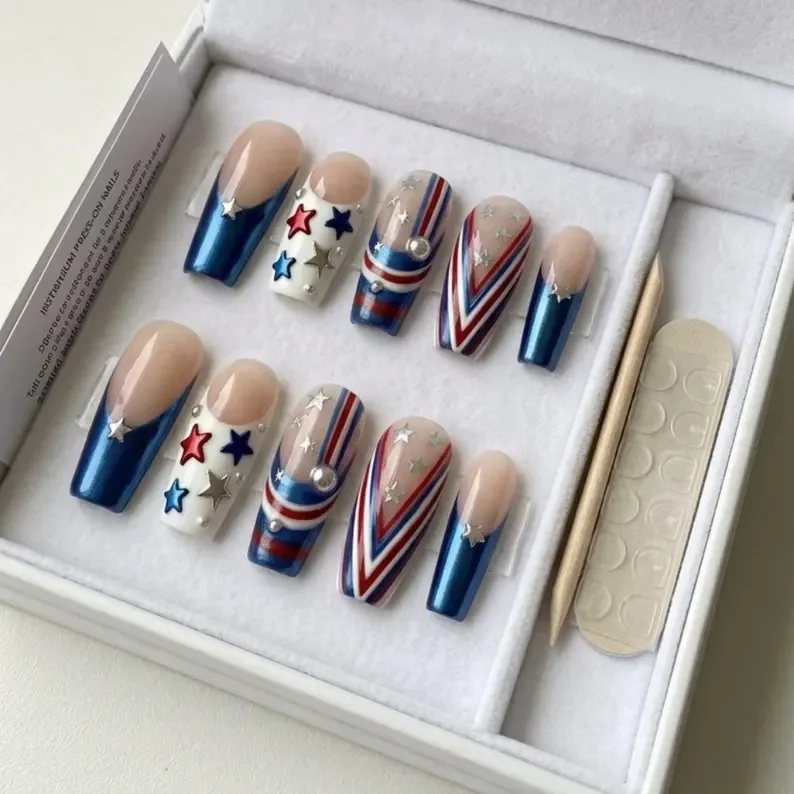 Patriotic press on nails, Stars and Stripes nails, press on nails, custom press on nails, fake nails, Nails Art, stained glass nails, gold press on nails, 3d press on nails, luxury press on nails, handmade press on nails