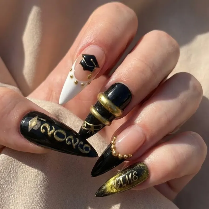 press on nails, custom press on nails, fake nails, Nails Art, stained glass nails, gold press on nails, 3d press on nails, luxury press on nails, handmade press on nails