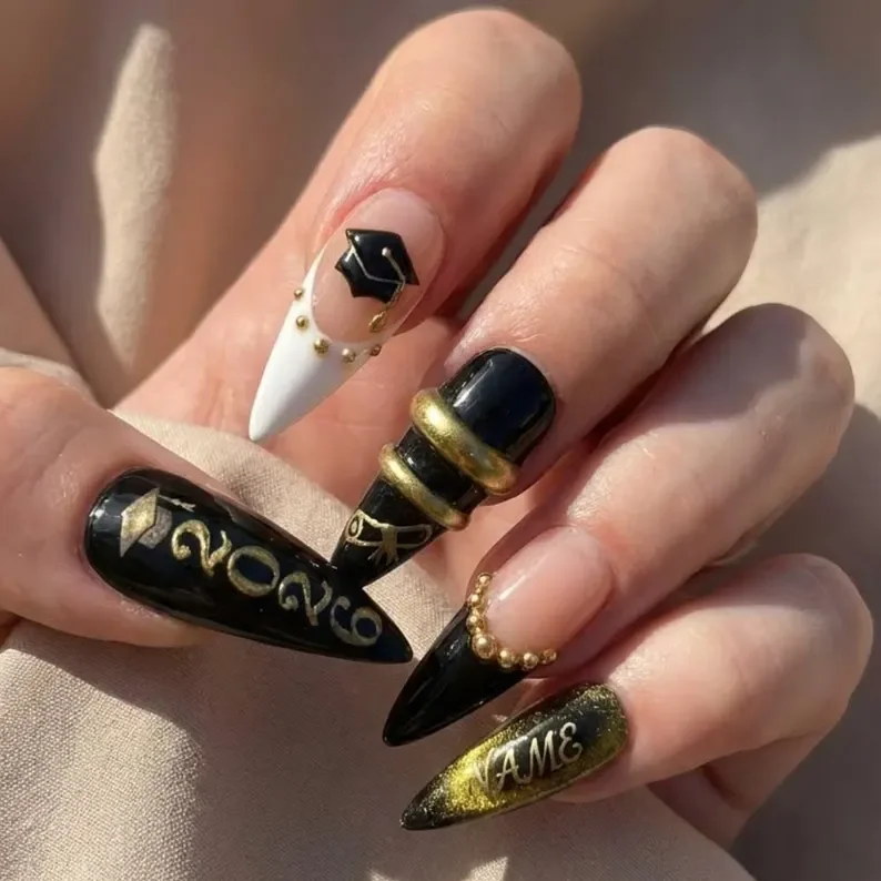 press on nails, custom press on nails, fake nails, Nails Art, stained glass nails, gold press on nails, 3d press on nails, luxury press on nails, handmade press on nails