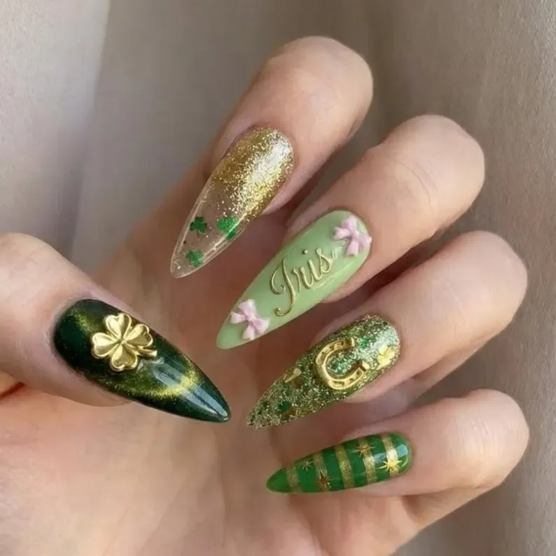 custom nail set, festive holiday nails, press on nails, custom press on nails, fake nails, Nails Art, stained glass nails, gold press on nails, 3d press on nails, luxury press on nails, handmade press on nails
