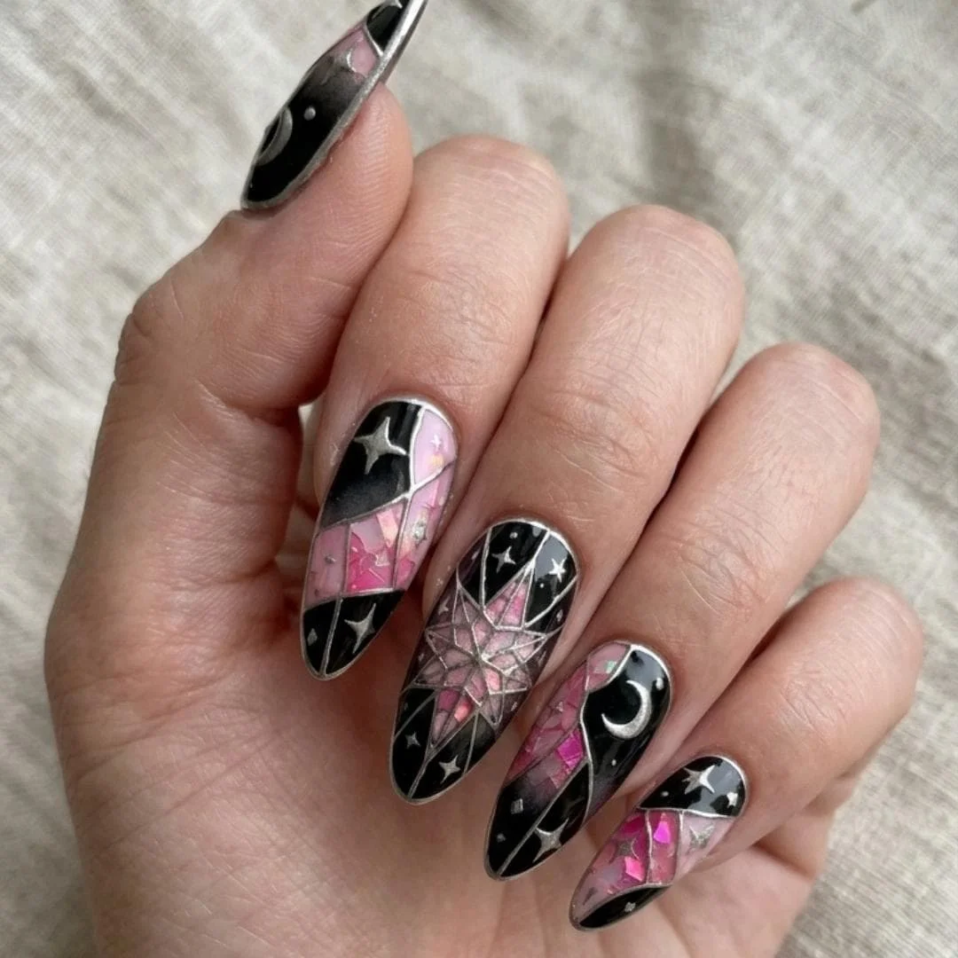 press on nails, custom press on nails, fake nails, Nails Art, stained glass nails, gold press on nails, 3d press on nails, luxury press on nails, handmade press on nails
