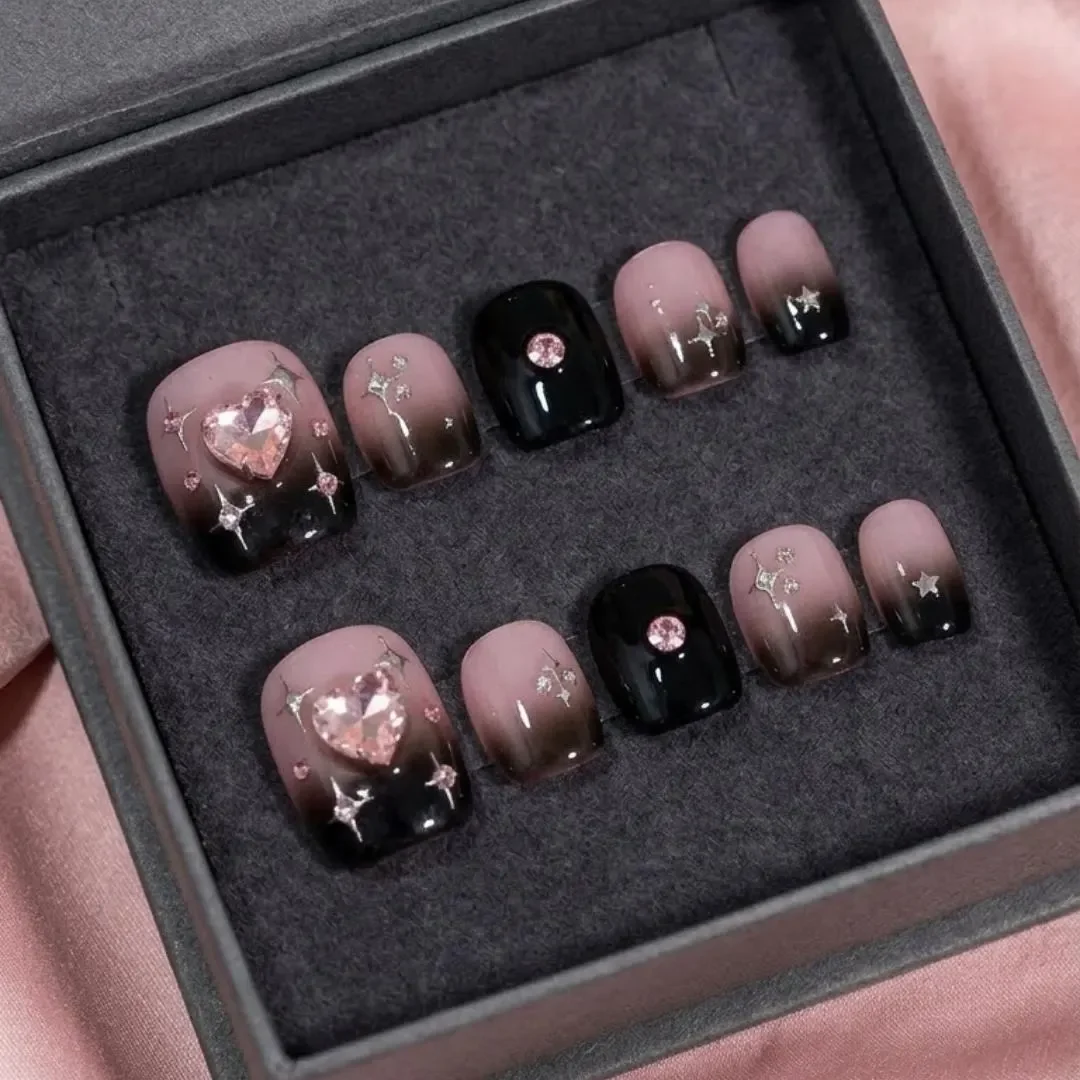 press on nails, custom press on nails, fake nails, Nails Art, stained glass nails, gold press on nails, 3d press on nails, luxury press on nails, handmade press on nails
