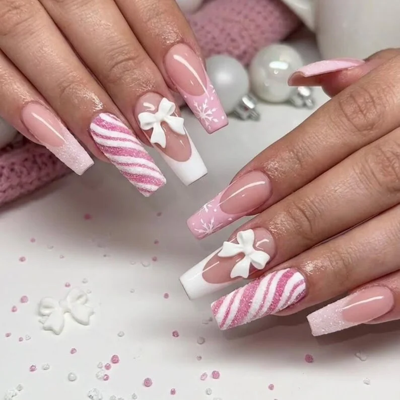 snowflake nail art, holiday nail design, press on nails, custom press on nails, fake nails, Nails Art, stained glass nails, gold press on nails, 3d press on nails, luxury press on nails, handmade press on nails