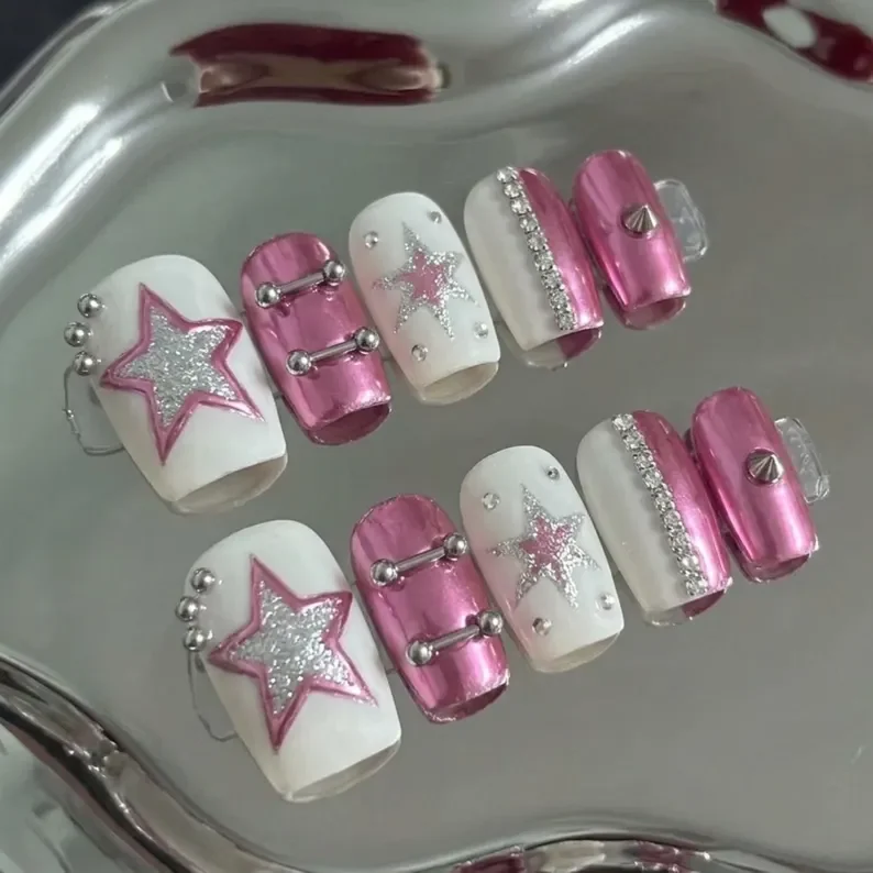 press on nails, custom press on nails, fake nails, Nails Art, stained glass nails, gold press on nails, 3d press on nails, luxury press on nails, handmade press on nails