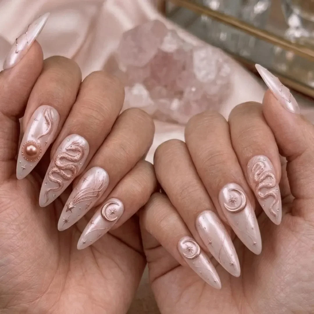 press on nails, custom press on nails, fake nails, Nails Art, stained glass nails, gold press on nails, 3d press on nails, luxury press on nails, handmade press on nails