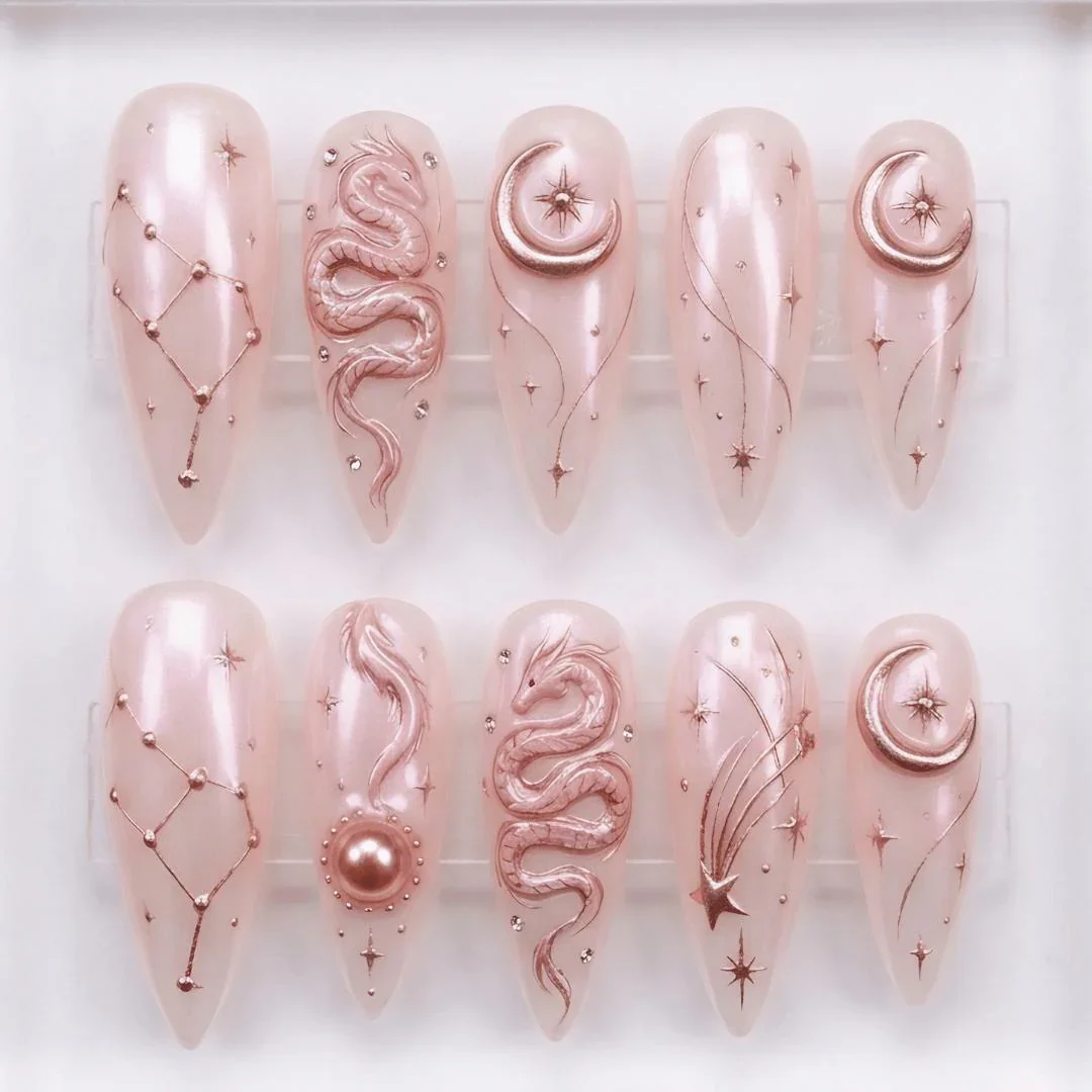 press on nails, custom press on nails, fake nails, Nails Art, stained glass nails, gold press on nails, 3d press on nails, luxury press on nails, handmade press on nails