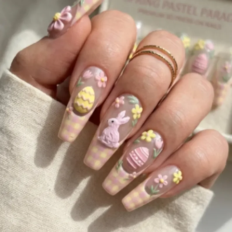 press on nails, hand-sculpted nails, custom press on nails, fake nails, Nails Art, stained glass nails, gold press on nails, 3d press on nails, luxury press on nails, handmade press on nails