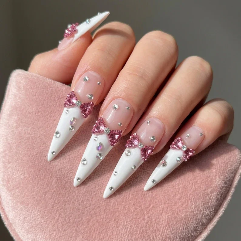 press on nails, custom press on nails, fake nails, Nails Art, stained glass nails, gold press on nails, 3d press on nails, luxury press on nails, handmade press on nails