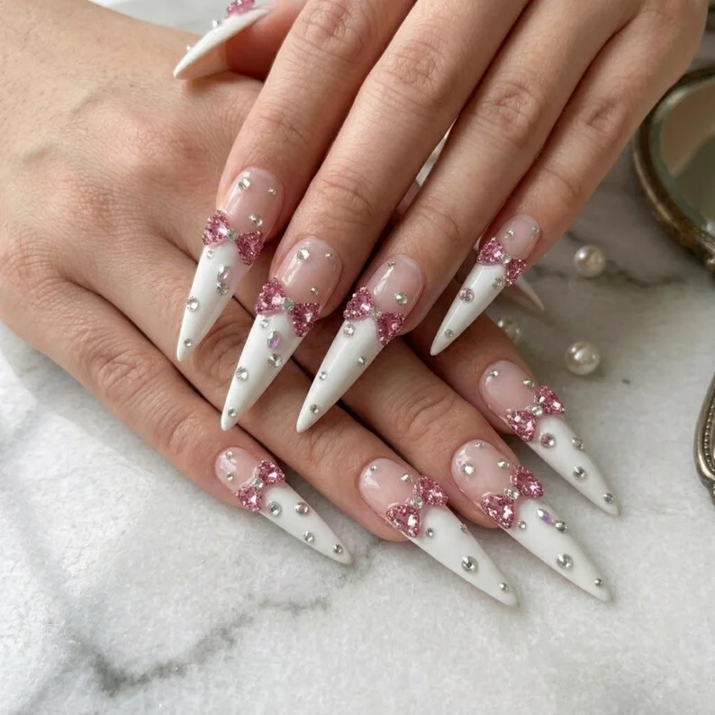 press on nails, custom press on nails, fake nails, Nails Art, stained glass nails, gold press on nails, 3d press on nails, luxury press on nails, handmade press on nails