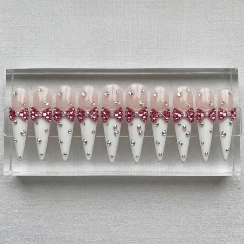 press on nails, custom press on nails, fake nails, Nails Art, stained glass nails, gold press on nails, 3d press on nails, luxury press on nails, handmade press on nails