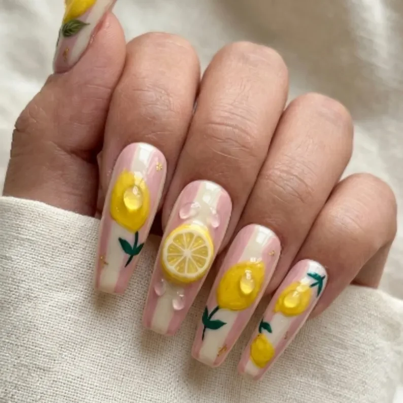 press on nails, custom press on nails, fake nails, Nails Art, stained glass nails, gold press on nails, 3d press on nails, luxury press on nails, handmade press on nails