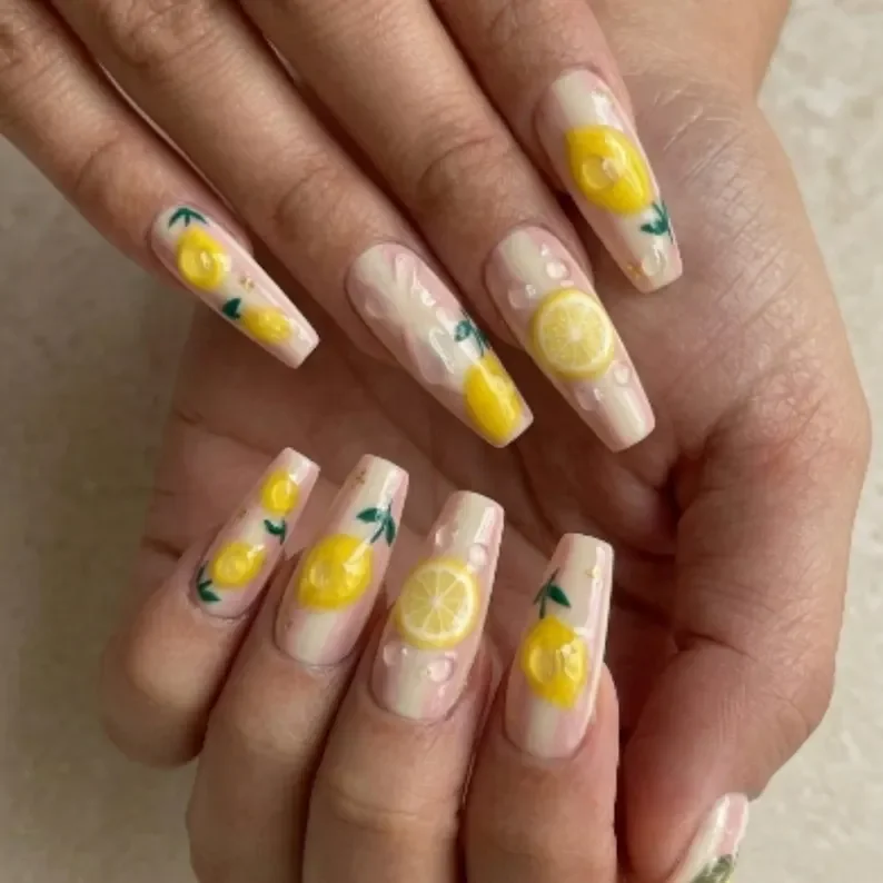 press on nails, custom press on nails, fake nails, Nails Art, stained glass nails, gold press on nails, 3d press on nails, luxury press on nails, handmade press on nails