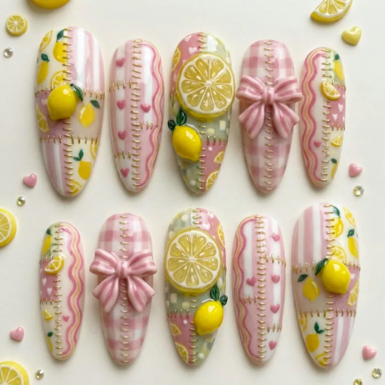 press on nails, custom press on nails, fake nails, Nails Art, stained glass nails, gold press on nails, 3d press on nails, luxury press on nails, handmade press on nails