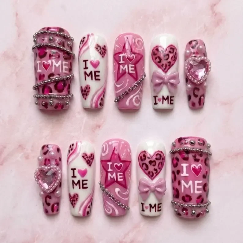 bow and chain, press on nail set, press on nails, custom press on nails, fake nails, Nails Art, stained glass nails, gold press on nails, 3d press on nails, luxury press on nails, handmade press on nails