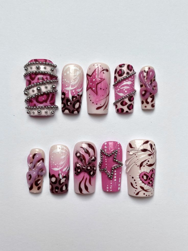 press on nails, custom press on nails, fake nails, Nails Art, stained glass nails, gold press on nails, 3d press on nails, luxury press on nails, handmade press on nails