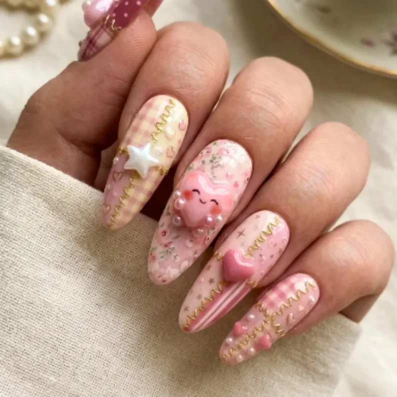 heart artisan set, artisan nail set, press on nails, custom press on nails, fake nails, Nails Art, stained glass nails, gold press on nails, 3d press on nails, luxury press on nails, handmade press on nails