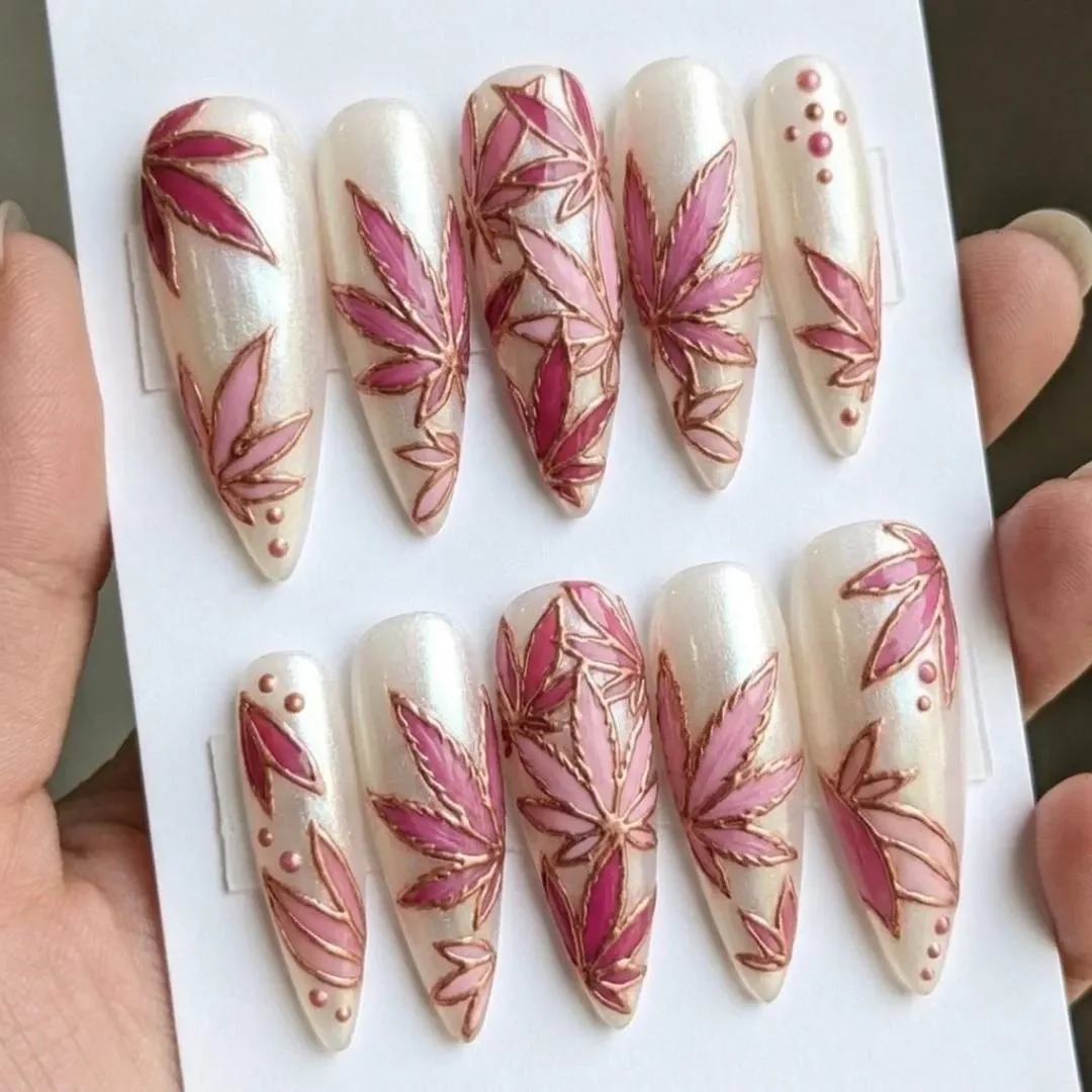 press on nails, custom press on nails, fake nails, Nails Art, stained glass nails, gold press on nails, 3d press on nails, luxury press on nails, handmade press on nails