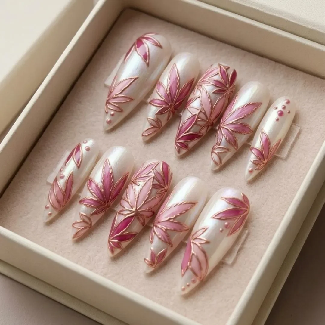 press on nails, custom press on nails, fake nails, Nails Art, stained glass nails, gold press on nails, 3d press on nails, luxury press on nails, handmade press on nails