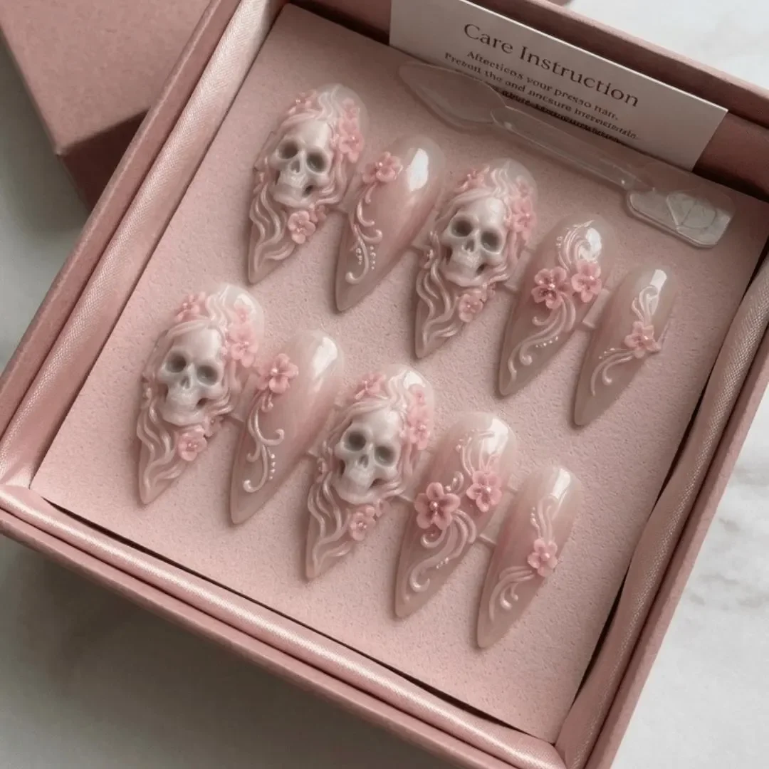 press on nails, custom press on nails, fake nails, Nails Art, stained glass nails, gold press on nails, 3d press on nails, luxury press on nails, handmade press on nails