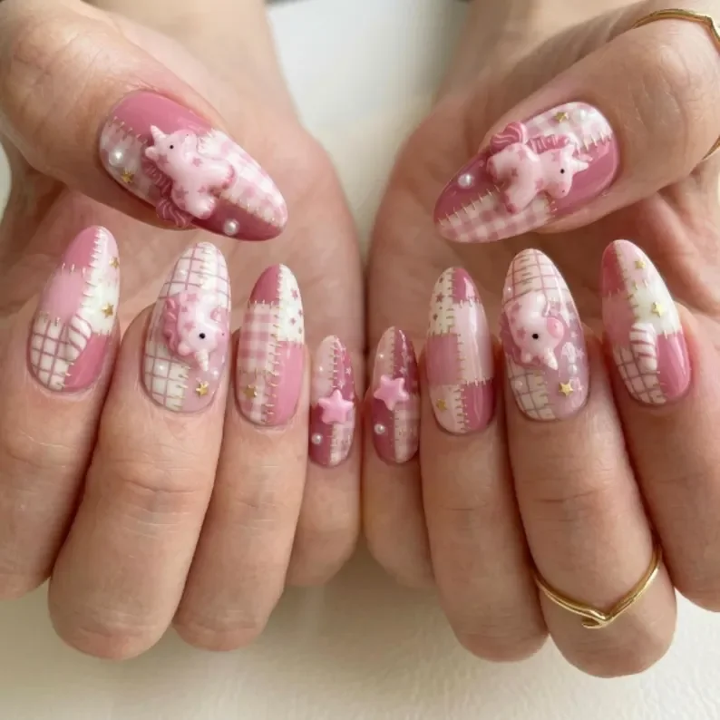 press on nails, custom press on nails, fake nails, Nails Art, stained glass nails, gold press on nails, 3d press on nails, luxury press on nails, handmade press on nails