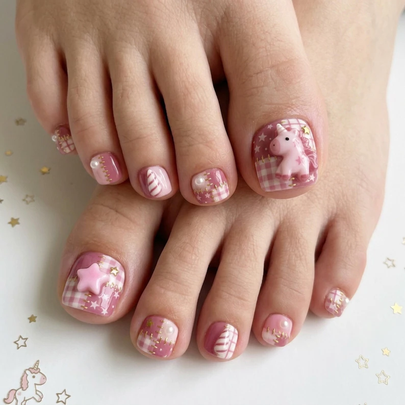 press on nails, custom press on nails, fake nails, Nails Art, stained glass nails, gold press on nails, 3d press on nails, luxury press on nails, handmade press on nails