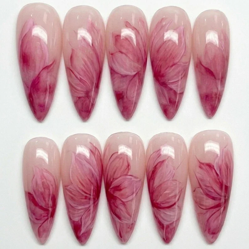 press on nails, hand painted nails, custom press on nails, fake nails, Nails Art, stained glass nails, gold press on nails, 3d press on nails, luxury press on nails, handmade press on nails