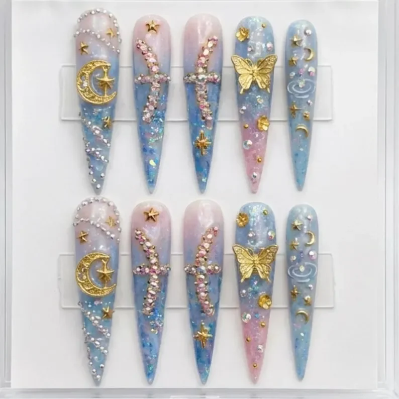 press on nails, custom press on nails, fake nails, Nails Art, stained glass nails, gold press on nails, 3d press on nails, luxury press on nails, handmade press on nails