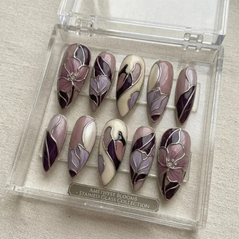 press on nails, custom press on nails, fake nails, Nails Art, stained glass nails, gold press on nails, 3d press on nails, luxury press on nails, handmade press on nails