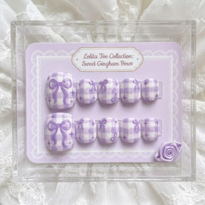 press on nails, custom press on nails, fake nails, Nails Art, stained glass nails, gold press on nails, 3d press on nails, luxury press on nails, handmade press on nails