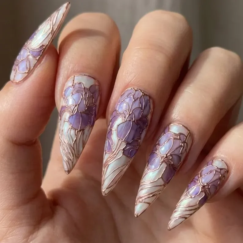 botanical nail art, ethereal nail design, press on nails, custom press on nails, fake nails, Nails Art, stained glass nails, gold press on nails, 3d press on nails, luxury press on nails, handmade press on nails