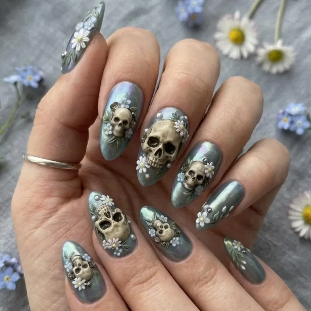 press on nails, custom press on nails, fake nails, Nails Art, stained glass nails, gold press on nails, 3d press on nails, luxury press on nails, handmade press on nails