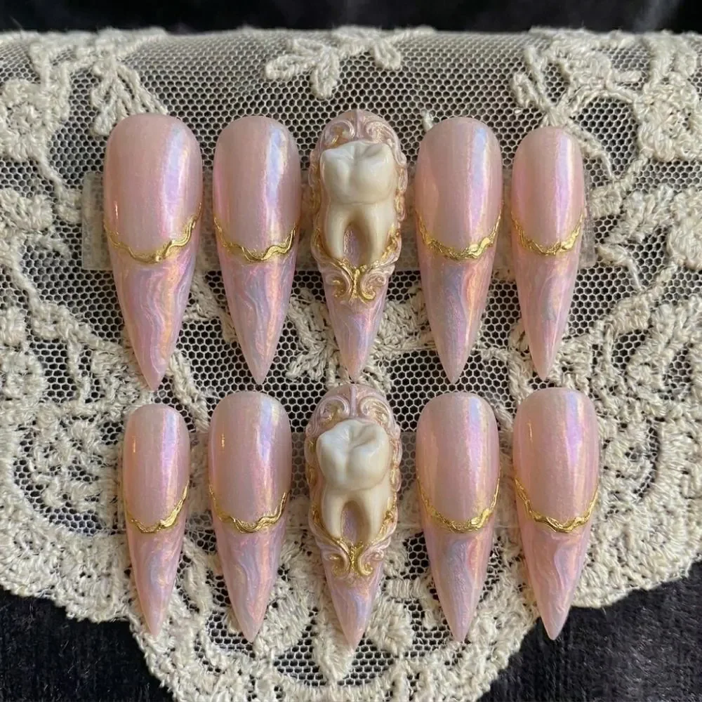 press on nails, custom press on nails, fake nails, Nails Art, stained glass nails, gold press on nails, 3d press on nails, luxury press on nails, handmade press on nails