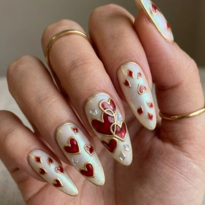 pearl base nails, iridescent nails, press on nails, custom press on nails, fake nails, Nails Art, stained glass nails, gold press on nails, 3d press on nails, luxury press on nails, handmade press on nails