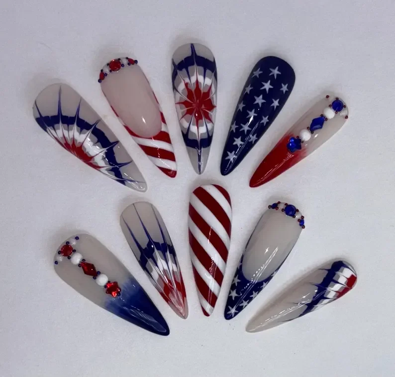 press on nails, custom press on nails, fake nails, Nails Art, stained glass nails, gold press on nails, 3d press on nails, luxury press on nails, handmade press on nails