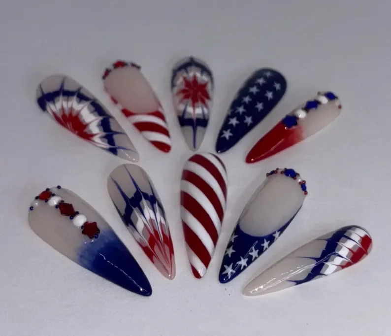 press on nails, custom press on nails, fake nails, Nails Art, stained glass nails, gold press on nails, 3d press on nails, luxury press on nails, handmade press on nails
