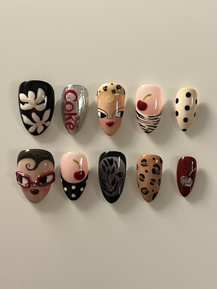 press on nails, custom press on nails, fake nails, Nails Art, stained glass nails, gold press on nails, 3d press on nails, luxury press on nails, handmade press on nails